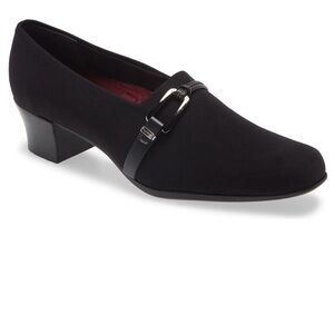 Munro black Cindi Block Heel Pump Black Stretch Fabric 7 M